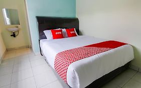 Oyo 3493 Nami House Medan